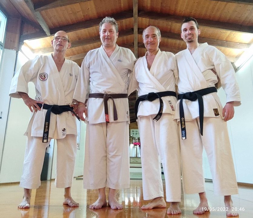 Sessione di allenamento di Karate con il M° Cazzulino